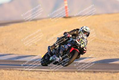 media/Dec-05-2025-CVMA Friday Practice (Fri) [[303bad9a84]]/3-Racer 3 (NRS)/Mock Race/